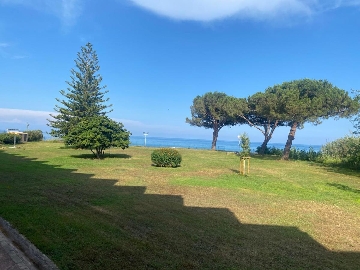 Appartement N 216 Moriani Plage Santa-Lucia-di-Moriani Eksteriør billede